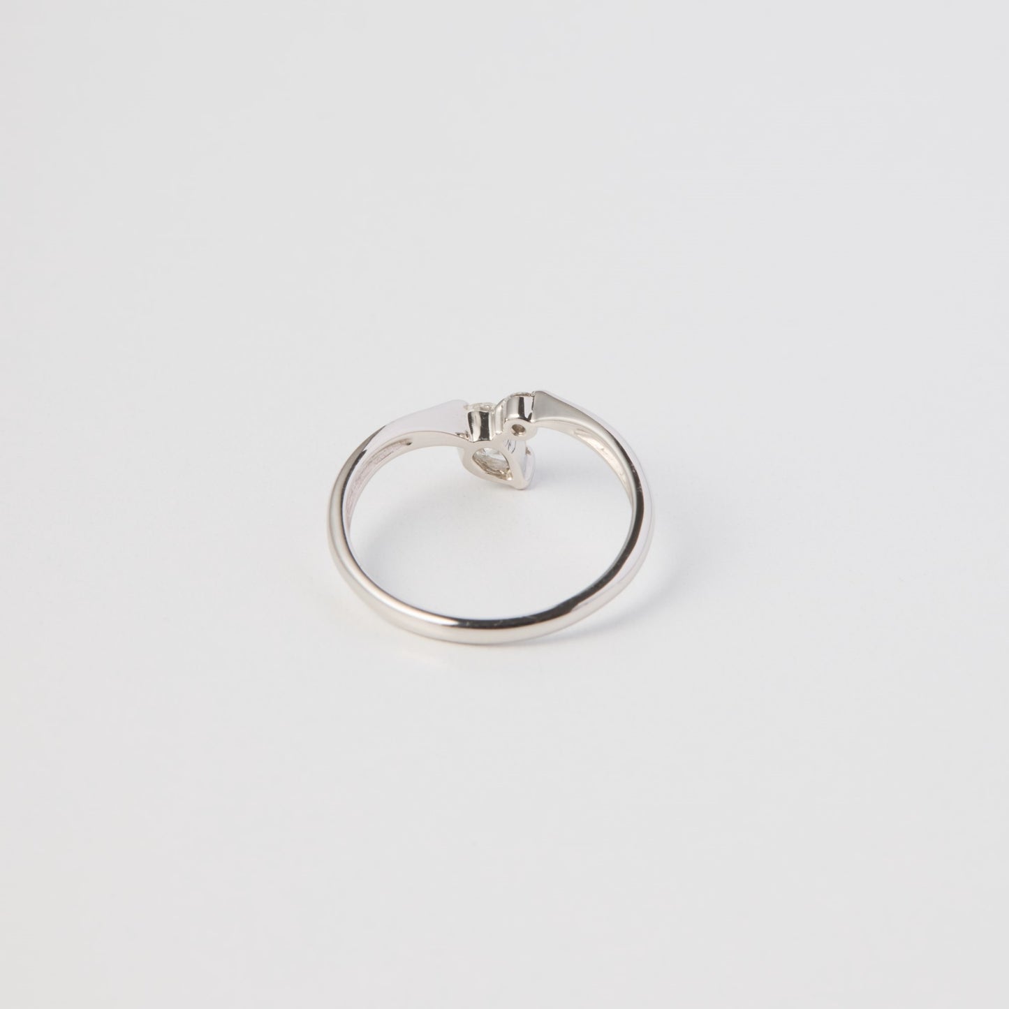 Pt900 diamond ring
