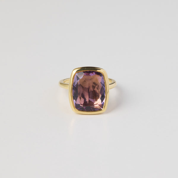 amethyst luxury ring