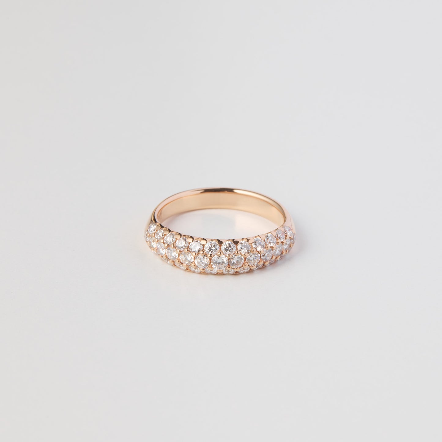 K18 pave ring 